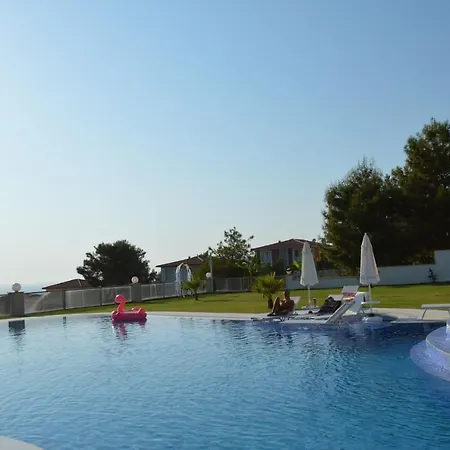 Vila Yalcin *