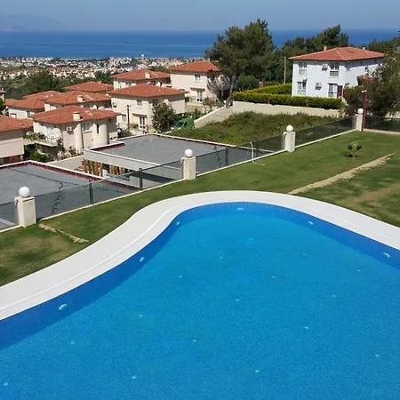 Yalcin Vila Kusadası