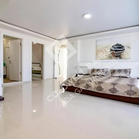Yalcin Villa *