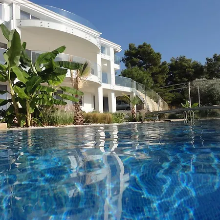 Yalcin Villa Kusadası